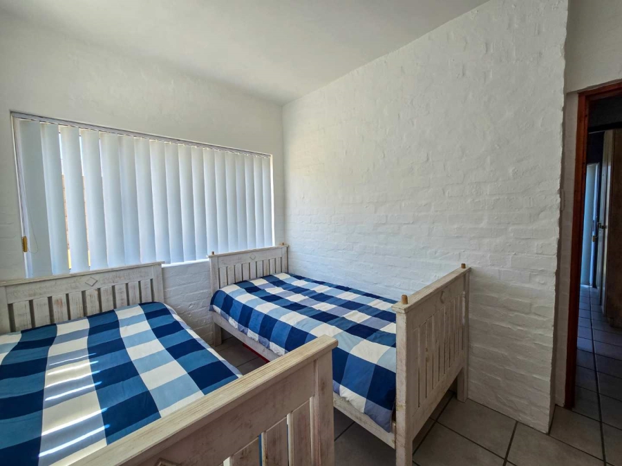 4 Bedroom Property for Sale in Jongensfontein Western Cape